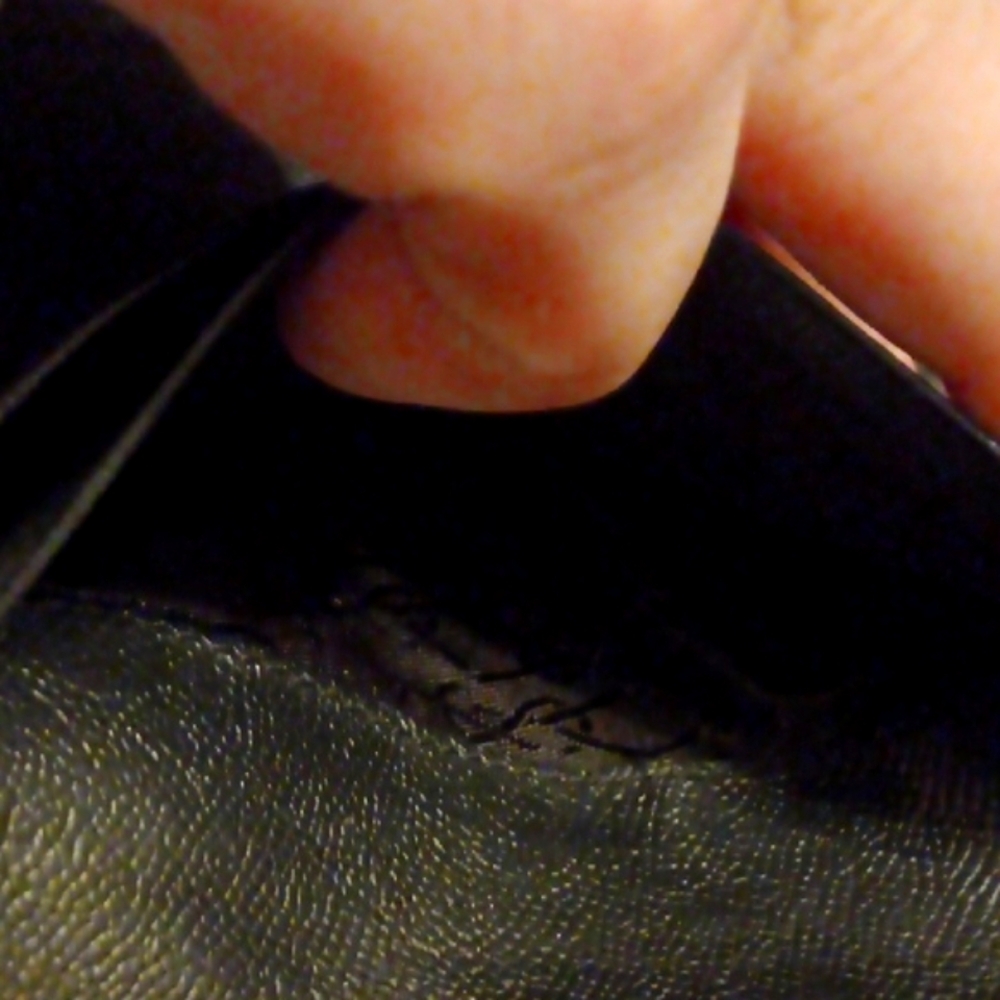 YSL Vintage Kisslock Black Textured Leather Wallet (EUC) - Picture 12 of 16